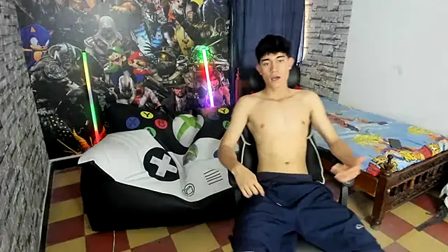 jay orange online show from November 26, 2025, 7:04 pm