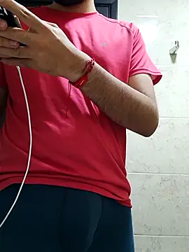 Snapshot of stepfaze54 chatting on December 17, 2025, 10:27 pm stepfaze54 online show from December 17, 2025, 10:27 pm