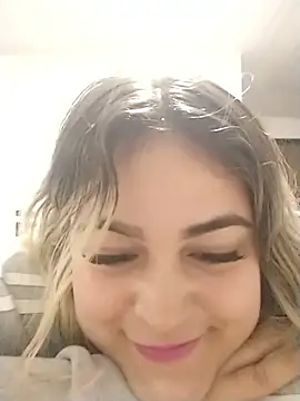 Snapshot of sexy_aurora_ourdoors chatting on December 2, 2025, 5:35 am sexy aurora ourdoors online show from December 2, 2025, 5:35 am