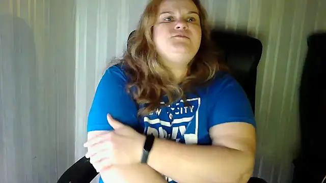 Snapshot of HarmonyKareraa chatting on December 15, 2025, 10:36 pm HarmonyKareraa online show from December 15, 2025, 10:36 pm