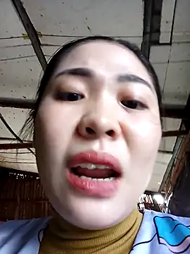 Lin-kute98 online show from April 1, 2026, 12:55 am