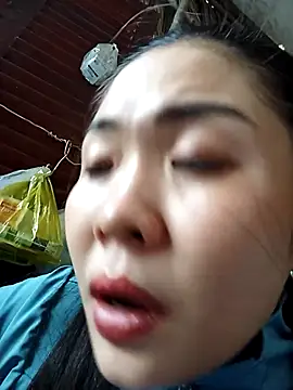 Lin-kute98 online show from April 13, 2026, 3:01 am