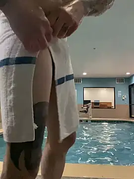 Snapshot of JSizzle13 chatting on January 14, 2026, 4:18 am JSizzle13 online show from January 14, 2026, 4:18 am