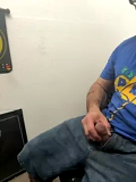 Snapshot of 2addictivelyhorny chatting on December 20, 2025, 8:49 pm 2addictivelyhorny online show from December 20, 2025, 8:49 pm