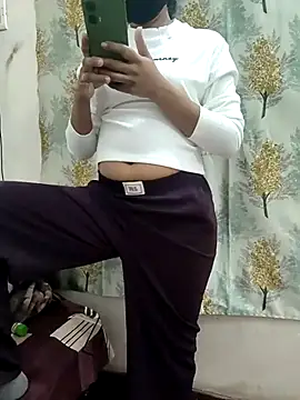 Snapshot of Siya499 chatting on November 28, 2025, 6:16 am Siya499 online show from November 28, 2025, 6:16 am