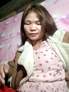 Snapshot of -mayman99 chatting on December 5, 2025, 2:14 pm -mayman99 online show from December 5, 2025, 2:14 pm