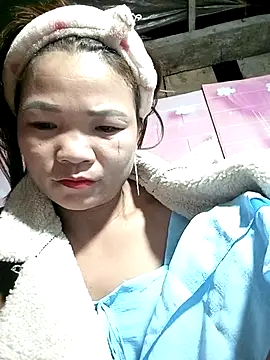 Snapshot of -mayman99 chatting on December 13, 2025, 11:54 pm -mayman99 online show from December 13, 2025, 11:54 pm