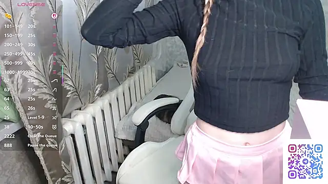 Snapshot of Ave_Costly chatting on February 6, 2026, 4:54 pm Ave Costly online show from February 6, 2026, 4:54 pm