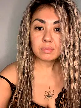 Tomiris87 online show from November 28, 2025, 10:07 am