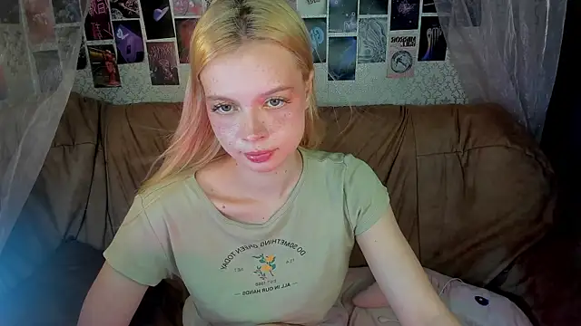 AlysaMeow online show from July 9, 2026, 3:05 pm