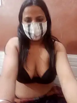 Snapshot of Harmanjeet_kaur chatting on December 3, 2025, 5:44 pm Harmanjeet kaur online show from December 3, 2025, 5:44 pm