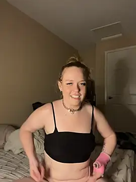 SmirkFans online show from June 7, 2026, 3:10 am