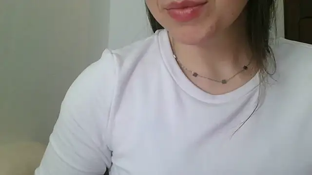 Snapshot of mery_lou2025 chatting on December 16, 2025, 5:29 pm mery lou2025 online show from December 16, 2025, 5:29 pm