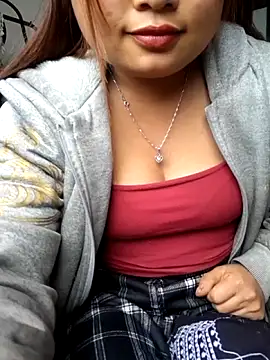 Snapshot of mai-mai-97 chatting on March 11, 2026, 6:41 am mai-mai-97 online show from March 11, 2026, 6:41 am