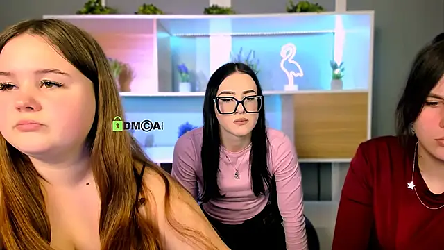 Snapshot of candy_flossie1 chatting on February 3, 2026, 7:30 pm candy flossie1 online show from February 3, 2026, 7:30 pm