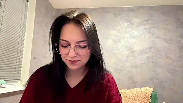 Snapshot of GlibRasher chatting on December 15, 2025, 9:19 pm GlibRasher online show from December 15, 2025, 9:19 pm