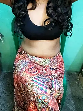 Snapshot of Myraajii chatting on March 23, 2026, 4:55 pm Myraajii online show from March 23, 2026, 4:55 pm