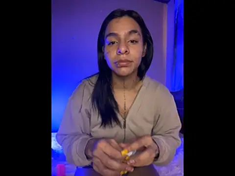 Snapshot of SaraAndrade_ chatting on January 15, 2026, 2:10 pm SaraAndrade online show from January 15, 2026, 2:10 pm