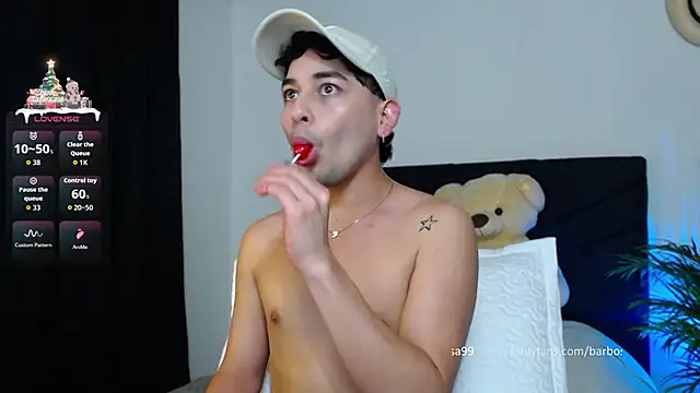 Asher-Hall online show from December 19, 2025, 11:45 pm