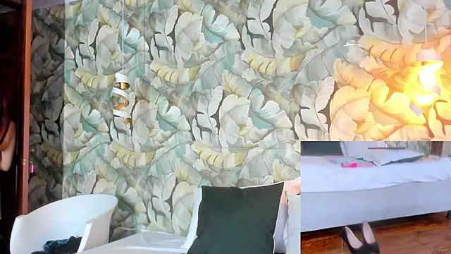 Madame Angelic 1 online show from March 20, 2026, 3:33 am