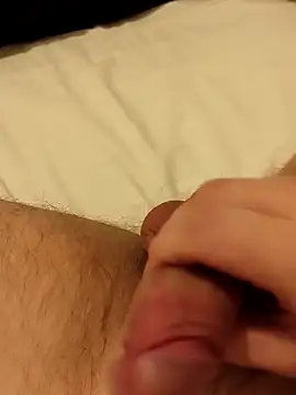 poeperke2830 online show from December 3, 2025, 6:28 pm