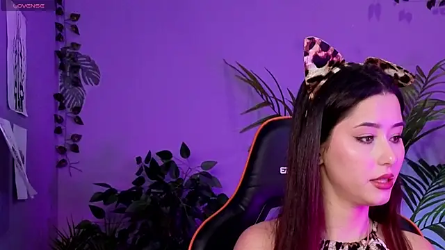 RedMidnight online show from November 26, 2025, 8:21 pm