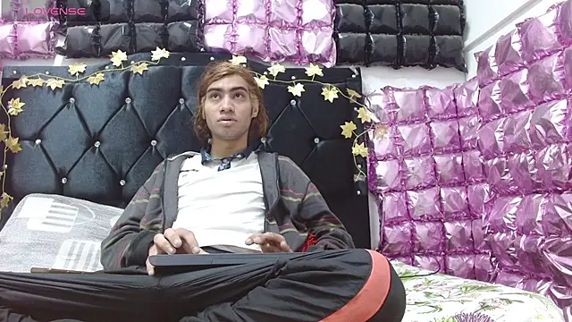 Snapshot of andresdark_07 chatting on November 30, 2025, 3:10 am andresdark 07 online show from November 30, 2025, 3:10 am