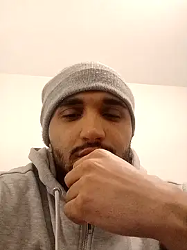 Snapshot of elgasmii chatting on February 20, 2026, 6:30 pm elgasmii online show from February 20, 2026, 6:30 pm