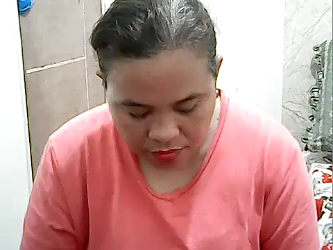 Snapshot of cutechubby chatting on December 5, 2025, 12:19 am cutechubby online show from December 5, 2025, 12:19 am