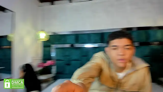  bonnyandclyde online show from January 15, 2026, 12:32 pm