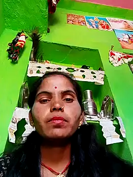 Snapshot of Rapalrajkpoli chatting on December 5, 2025, 7:17 am Rapalrajkpoli online show from December 5, 2025, 7:17 am