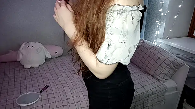 Snapshot of Kristake chatting on December 15, 2025, 3:05 pm Kristake online show from December 15, 2025, 3:05 pm