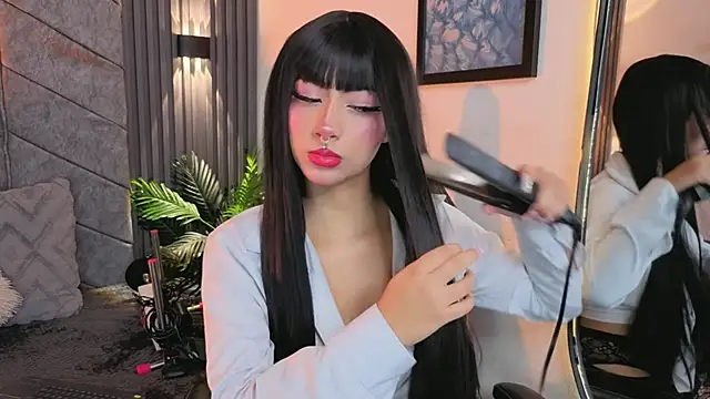 Snapshot of amberthangelss chatting on December 16, 2025, 12:10 pm amberthangelss online show from December 16, 2025, 12:10 pm