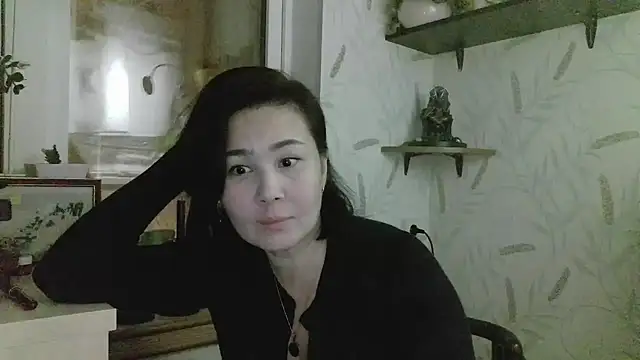 Snapshot of Nettie_Allie chatting on February 10, 2026, 9:19 pm Nettie Allie online show from February 10, 2026, 9:19 pm