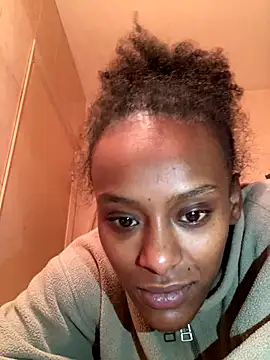 Snapshot of ___Hannah___ chatting on December 5, 2025, 1:58 am Hannah online show from December 5, 2025, 1:58 am