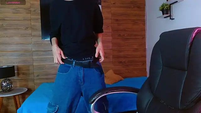 Michaelkoiv online show from November 29, 2025, 12:30 pm