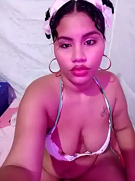 zoe hot20 online show from December 17, 2025, 4:51 am