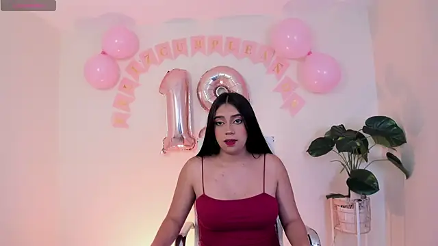 Snapshot of luna_cute__ chatting on February 20, 2026, 8:20 pm luna cute online show from February 20, 2026, 8:20 pm