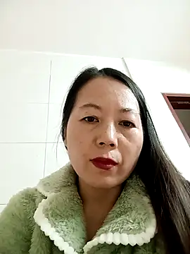 Snapshot of ceecch chatting on November 27, 2025, 3:25 pm ceecch online show from November 27, 2025, 3:25 pm