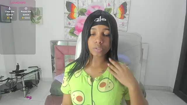 Snapshot of miiyaako_ds chatting on December 4, 2025, 9:12 pm miiyaako ds online show from December 4, 2025, 9:12 pm