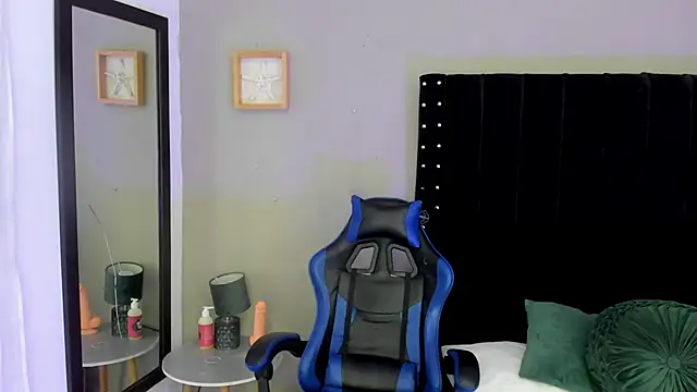 Snapshot of Bryan_robayo5 chatting on January 16, 2026, 11:25 am Bryan robayo5 online show from January 16, 2026, 11:25 am