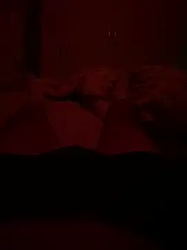 MatiG2323 online show from April 16, 2026, 2:56 am