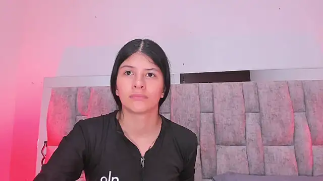 Snapshot of ZafiraNavarro chatting on February 6, 2026, 9:40 pm ZafiraNavarro online show from February 6, 2026, 9:40 pm