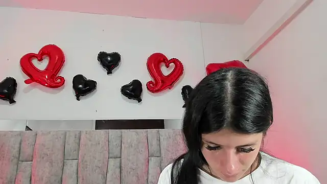 Snapshot of ZafiraNavarro chatting on February 15, 2026, 11:56 pm ZafiraNavarro online show from February 15, 2026, 11:56 pm