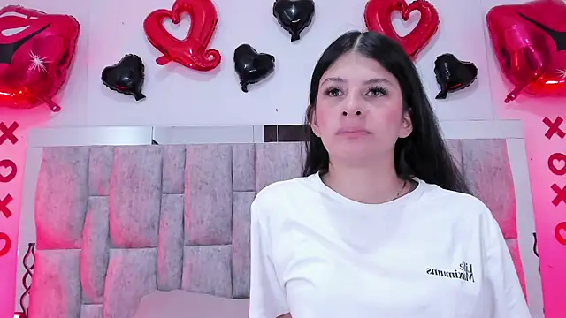 Snapshot of ZafiraNavarro chatting on February 16, 2026, 6:15 pm ZafiraNavarro online show from February 16, 2026, 6:15 pm