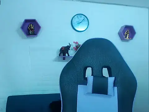 Snapshot of marcus_20 chatting on December 16, 2025, 1:38 pm marcus 20 online show from December 16, 2025, 1:38 pm