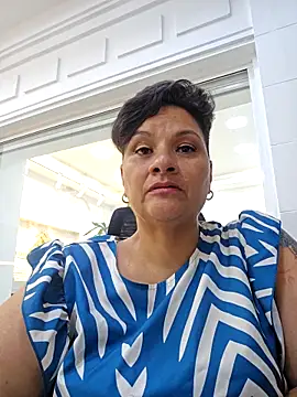 LILIANAJARAMILLO online show from December 3, 2025, 10:41 pm