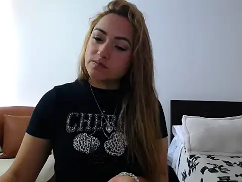 Snapshot of ximenaxcite19 chatting on December 5, 2025, 1:09 pm ximenaxcite19 online show from December 5, 2025, 1:09 pm