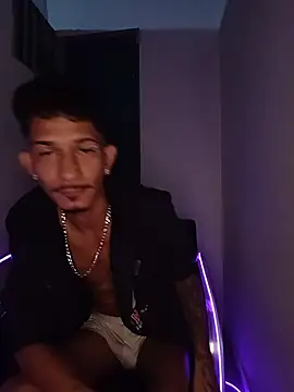 theyllorwillian online show from July 3, 2026, 3:57 am