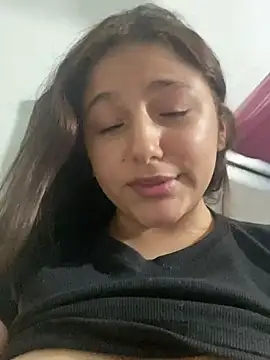 Snapshot of Emily_milk_1 chatting on January 14, 2026, 6:08 am Emily milk 1 online show from January 14, 2026, 6:08 am